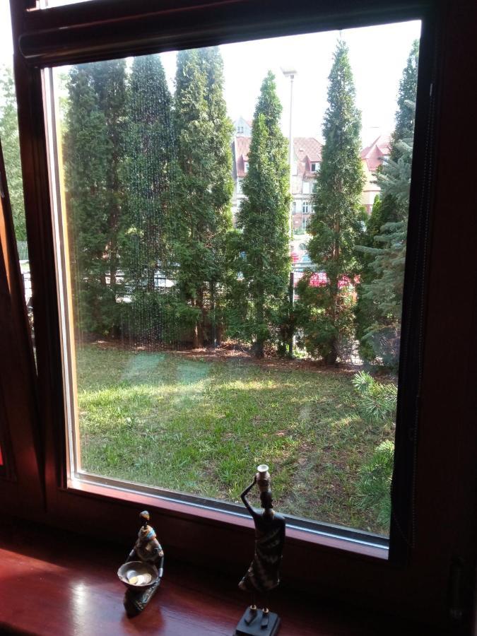 Niewielki Pokoj Jedno Lub Dwuosobowy W Duzym Mieszkaniu W Gdansk Wrzeszcz Ul Smoluchowskiego Kolo Akademii Medycznej - Cooliving Εξωτερικό φωτογραφία